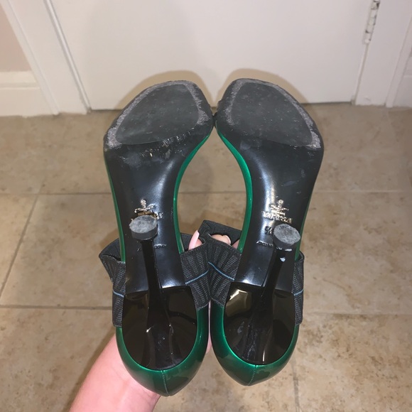 Prada heels - Picture 7 of 8